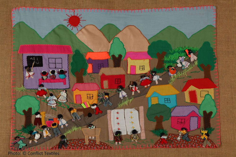 'Escuela en la población / School in a población', Anonymous. (Photo: Martin Melaugh)